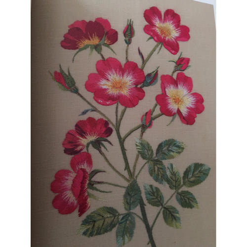 户冢贞子的玫瑰刺绣