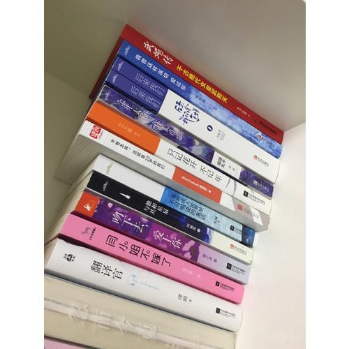 桃花尽处起长歌