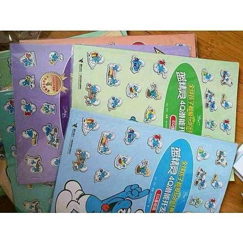 全球孩子都爱玩的经典游戏书 蓝精灵创意游戏系列蘑菇汤