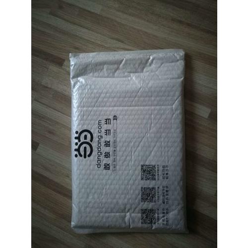 崔西的微型刺绣小画：复古人像和花鸟